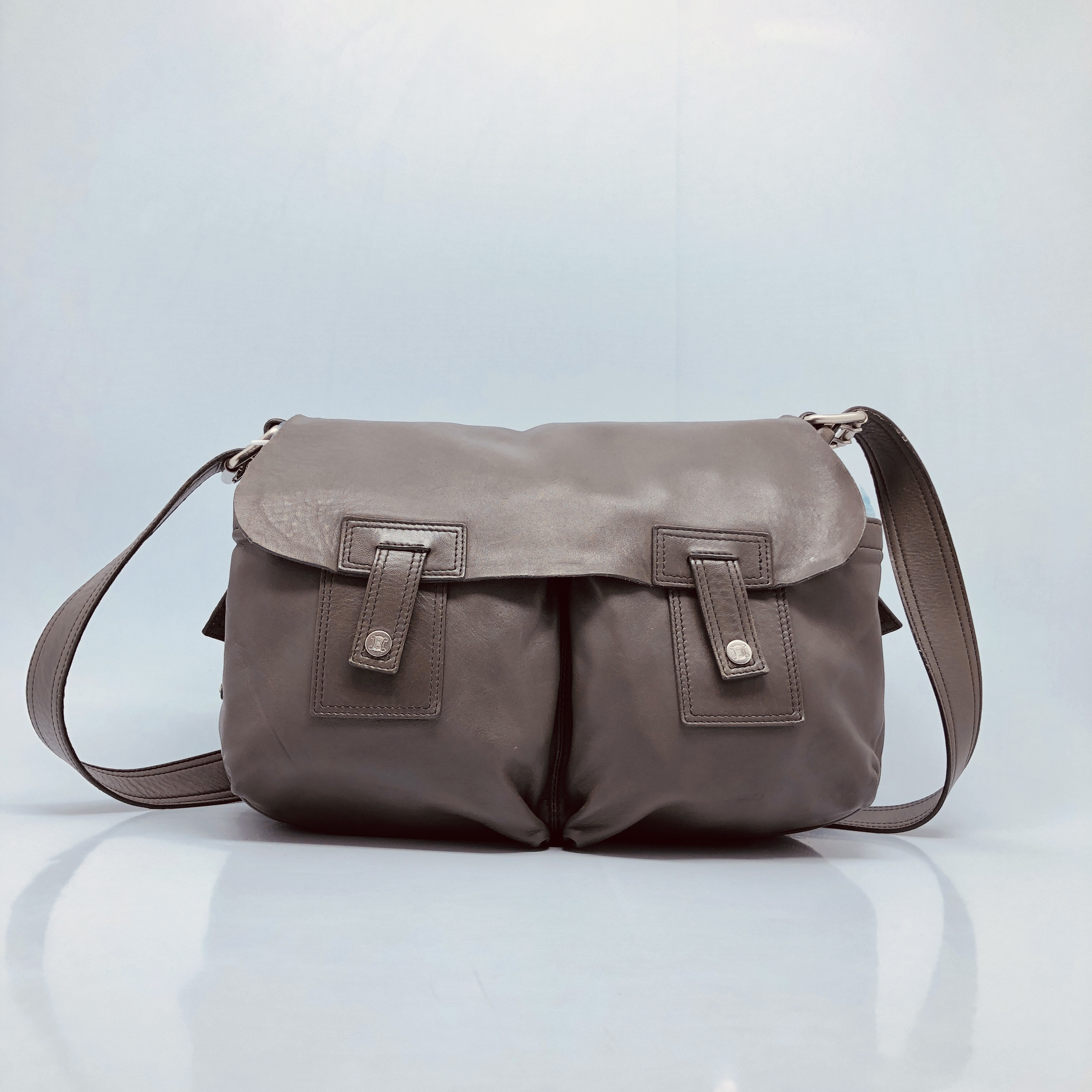 95新 Celine/思琳 灰皮双扣邮差包/4772号