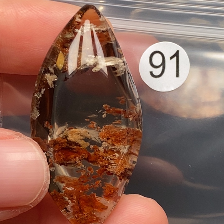 有***字未镶嵌颈饰水晶天然