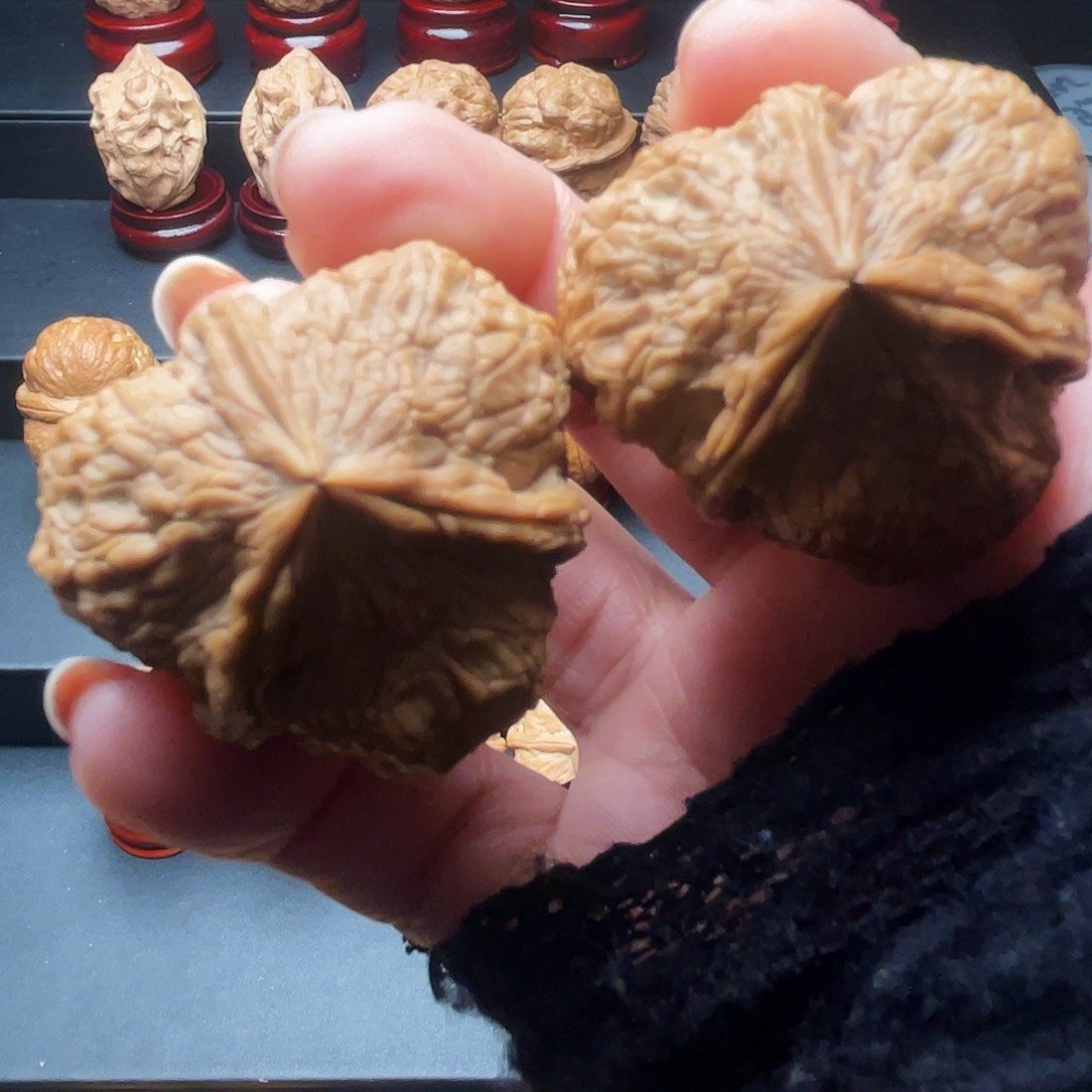 文玩核桃把件虎奔号