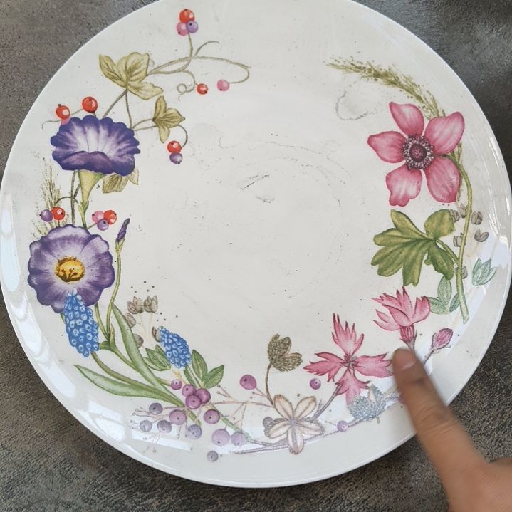 陶瓷盘子碗啥都有