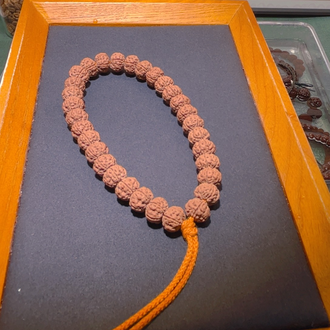 品***提金刚菩提吊坠纯血老树王11.2