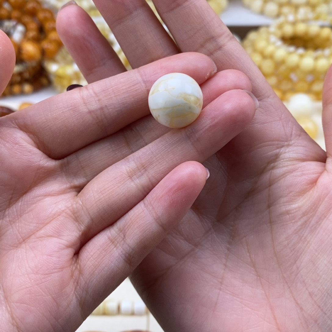 琥珀裸石未镶嵌T***唯15+圆珠