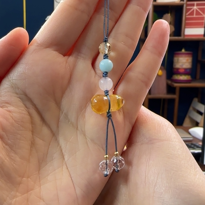 蜜蜡吊坠(赠链)未镶嵌