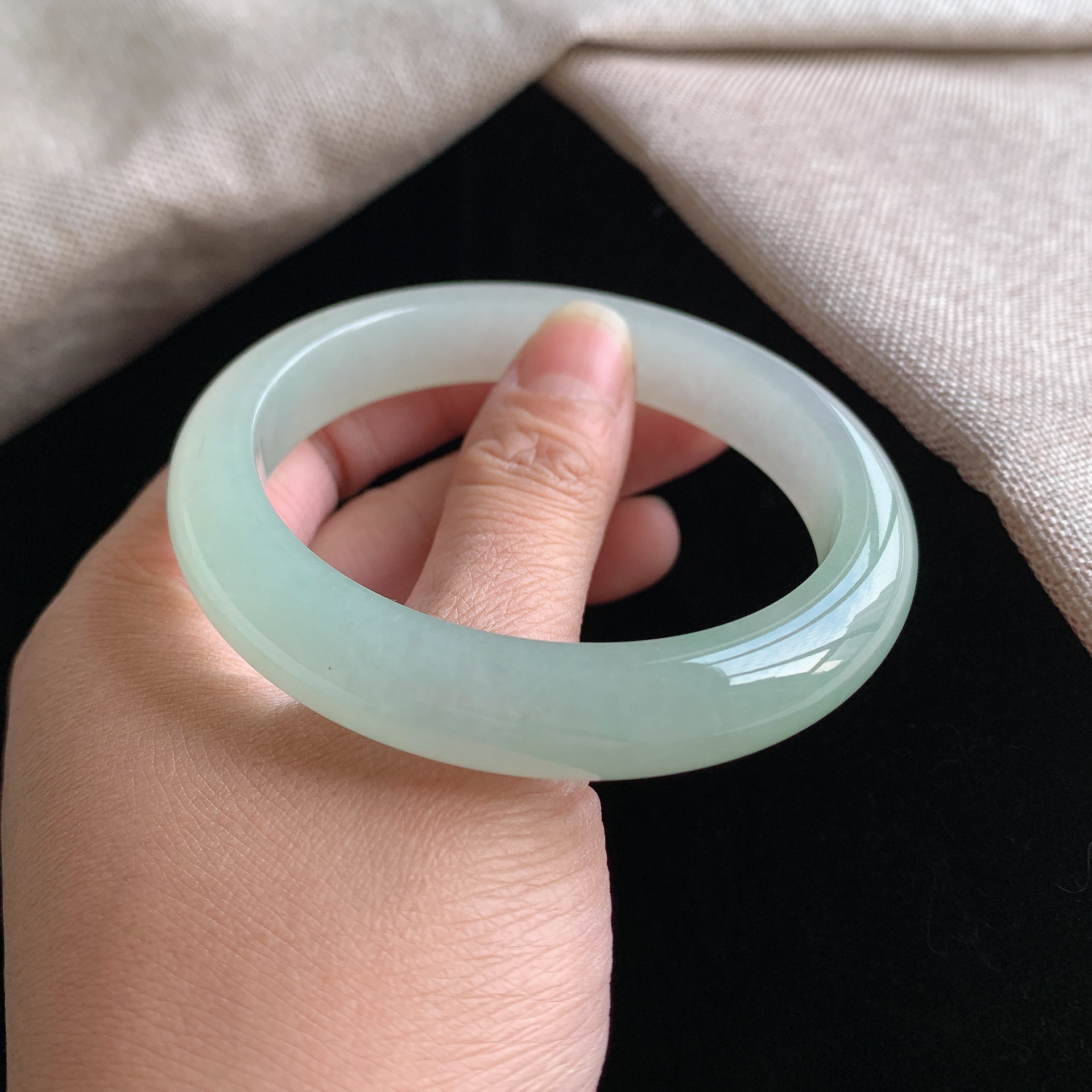 59圈缅甸天然翡翠手镯G4M1