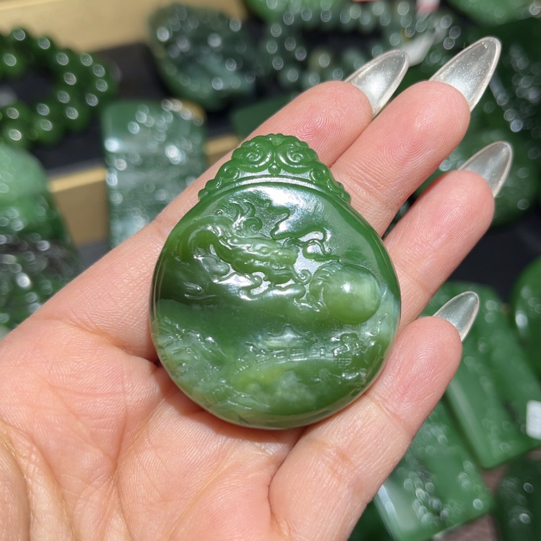 和田玉挂件未镶嵌