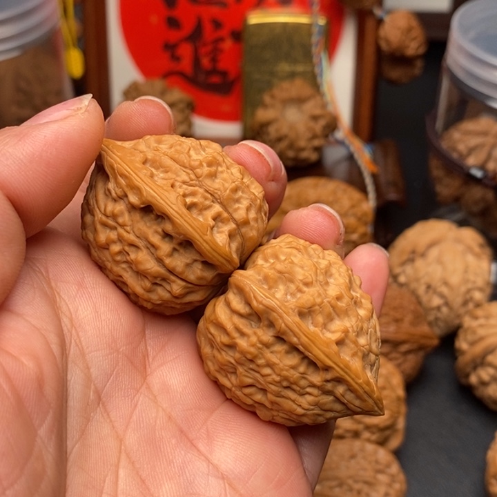 【闪购商品】旧*文玩核桃