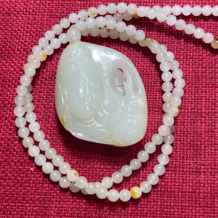和田玉挂件未镶嵌观音