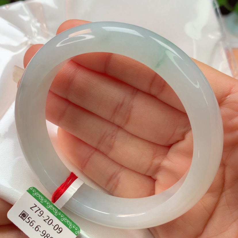 【闪购商品】翡翠手镯未镶嵌天然翡翠手镯