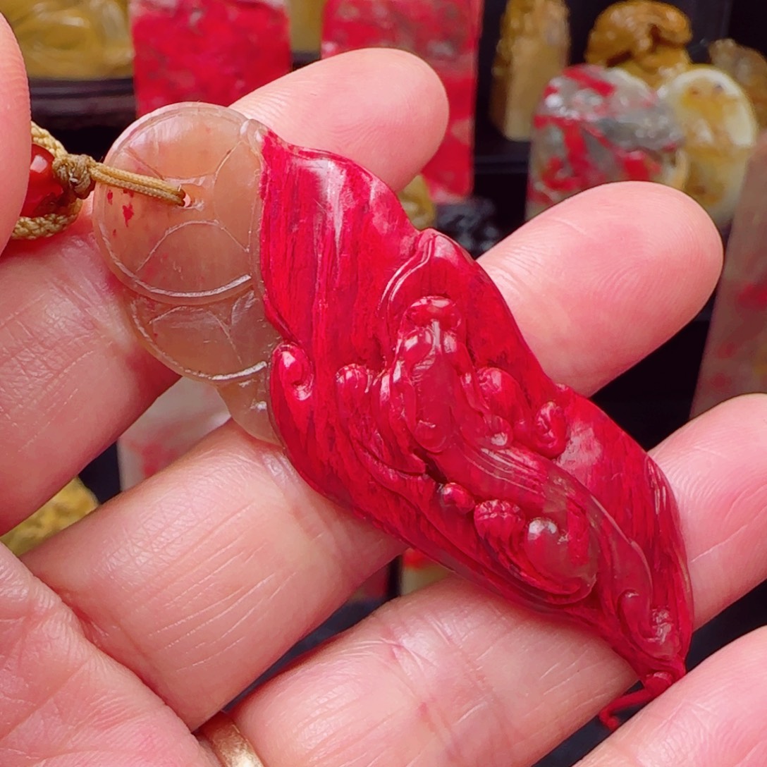 昌化石昌化鸡血石