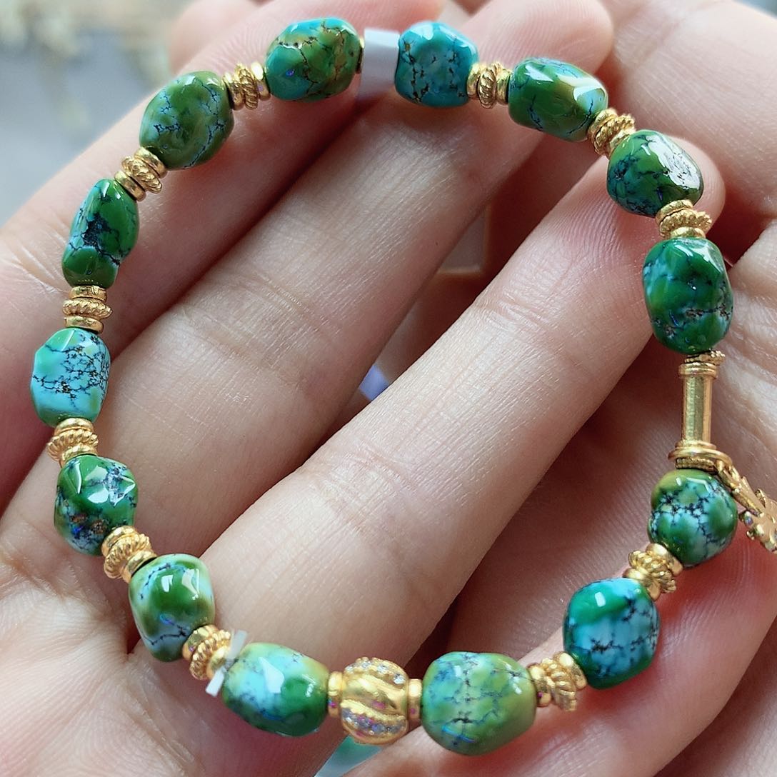 未镶嵌绿松石珠宝奇石