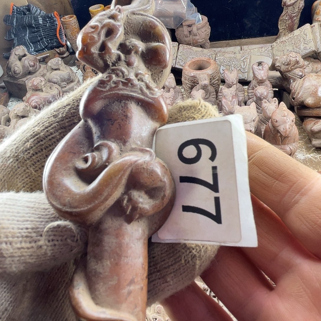 和田玉（糖玉）未镶嵌挂件