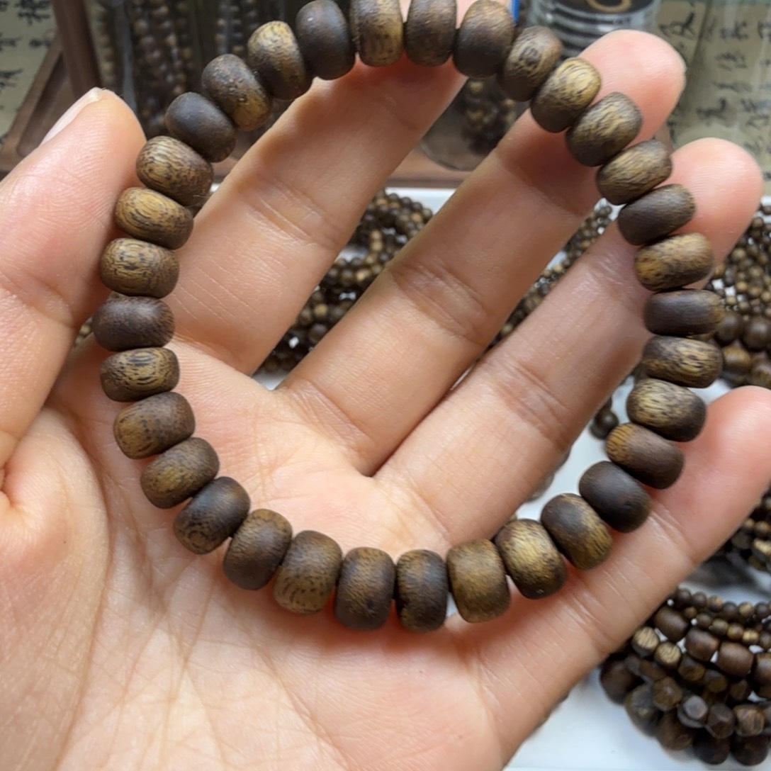 沉香碎屑沉香卡8算盘珠