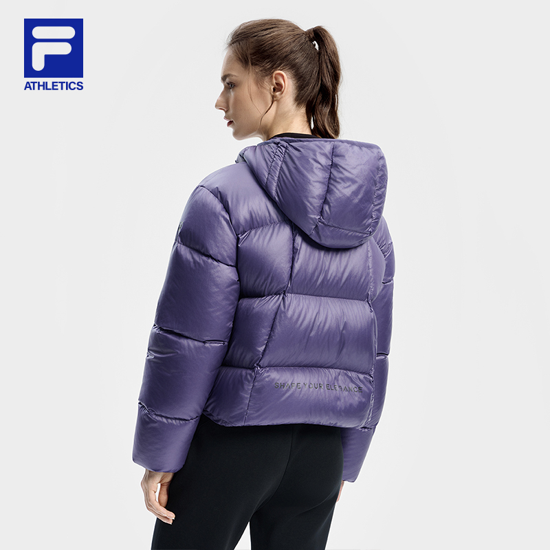 【黑金90鹅绒】Fila/斐乐女冬季连帽飞羽先锋运动羽绒服A11W541916F