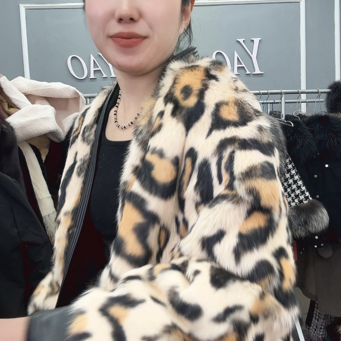 姚小妖家高端皮草