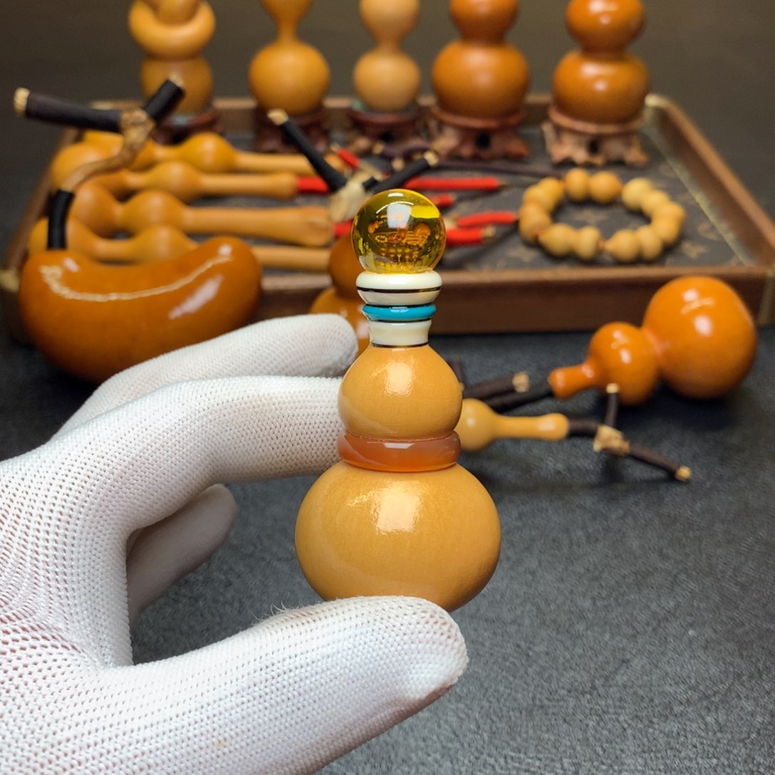 兴****车天然植物保护研究所所长