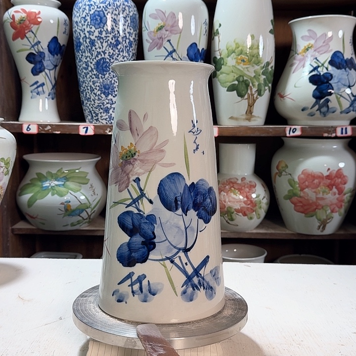 瓶宝塔青花荷花新款陶瓷