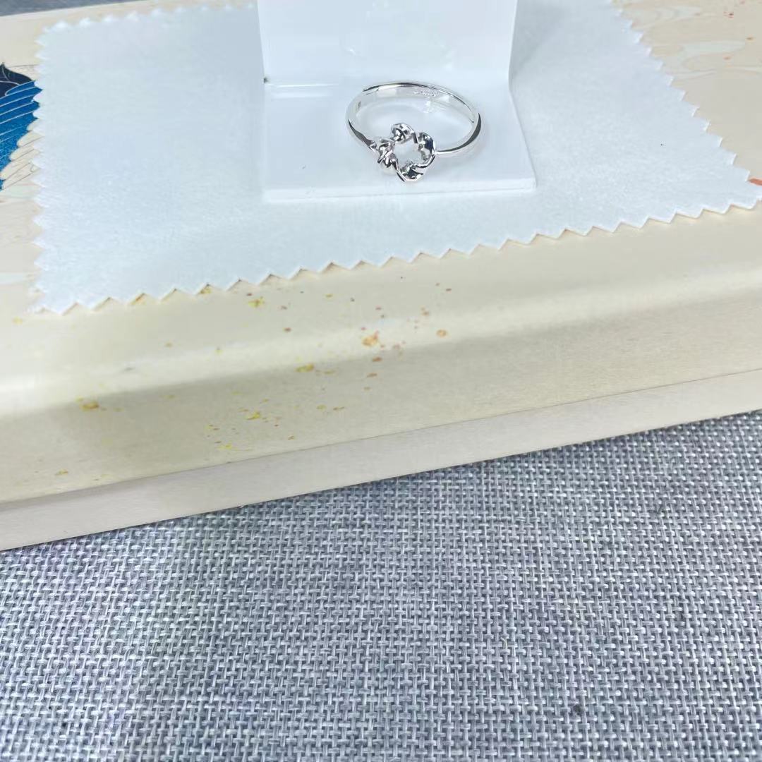 PT950 铂金戒指 亮面花  气质百搭 S 41379