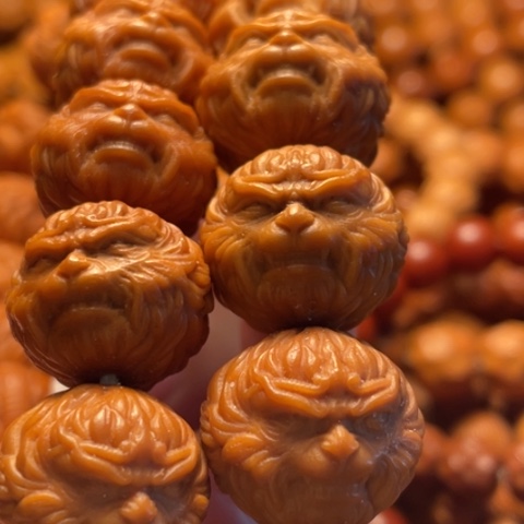 猴头核桃手串山*缘舞台