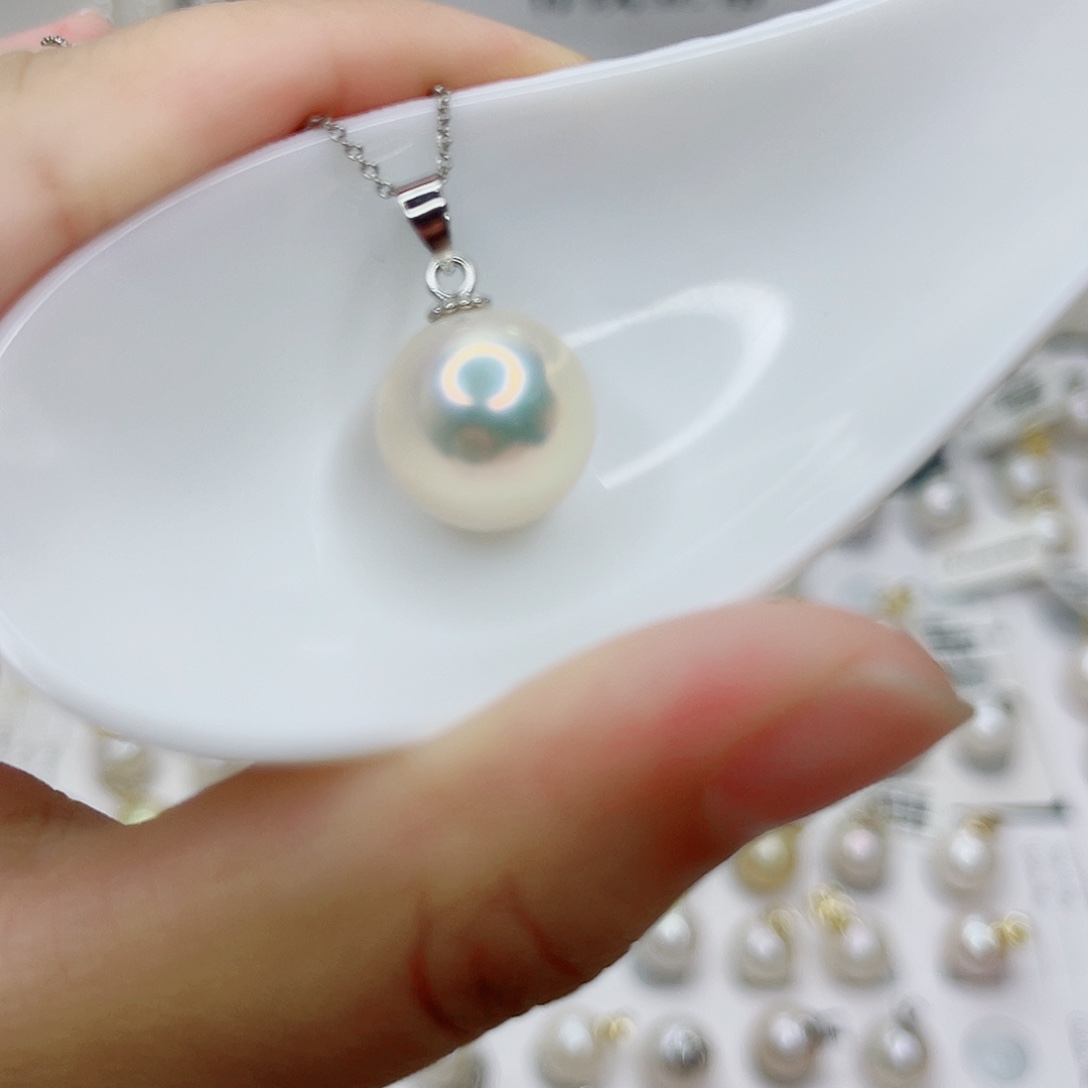 淡水珍珠合金吊坠(赠链)
