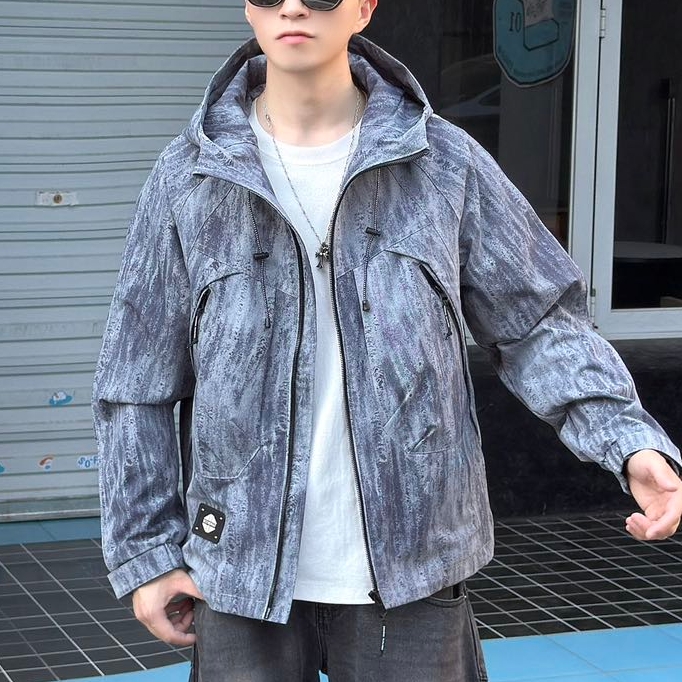 8613男士秋季连帽花色外套夹克冲锋衣宽松时尚洋气