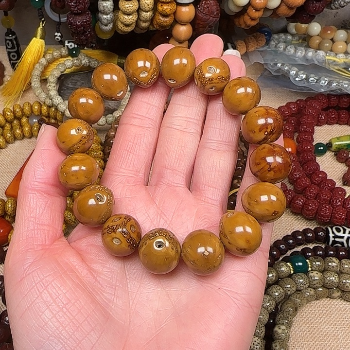 紫金鼠手串紫金鼠