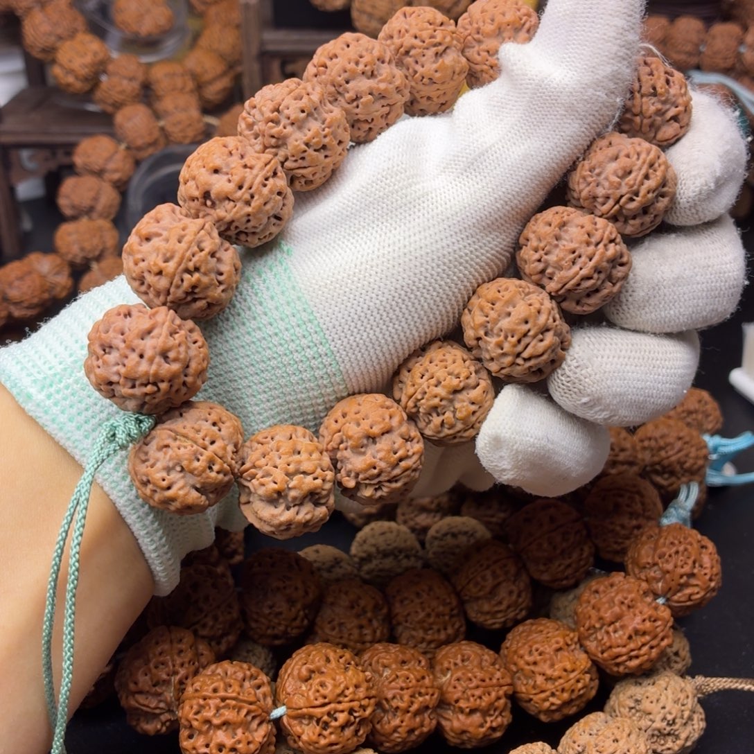 吊坠金刚菩提爆肉梅花21mm