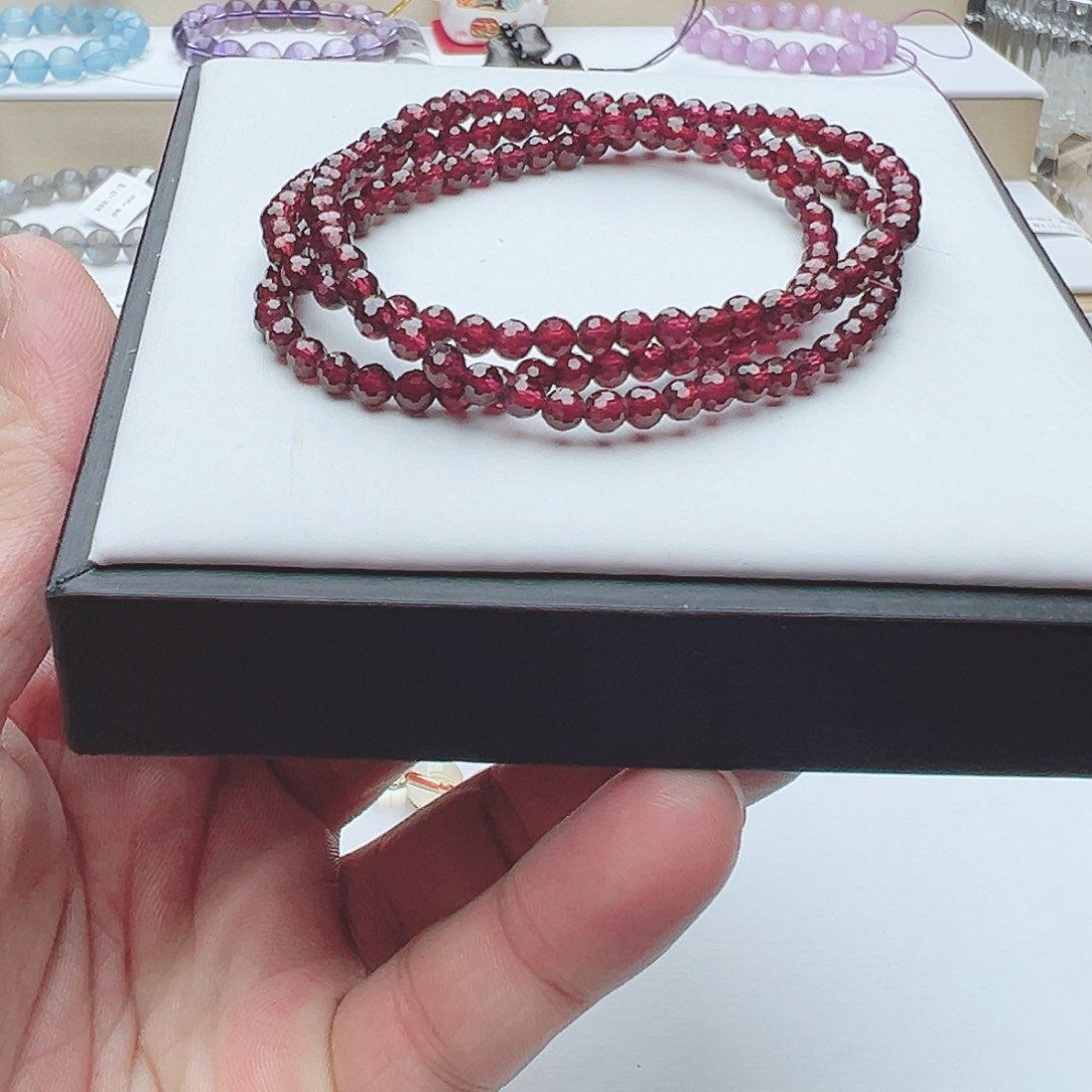 水晶手链未镶嵌紫牙乌石榴石三圈