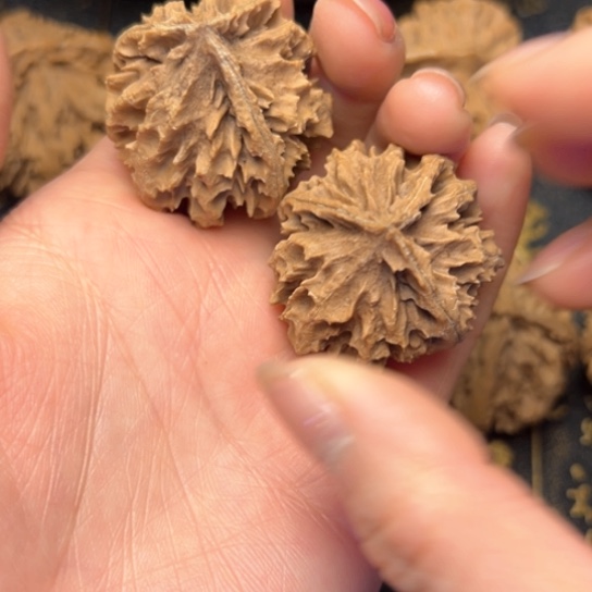 文玩核桃吊坠秦岭h核桃15