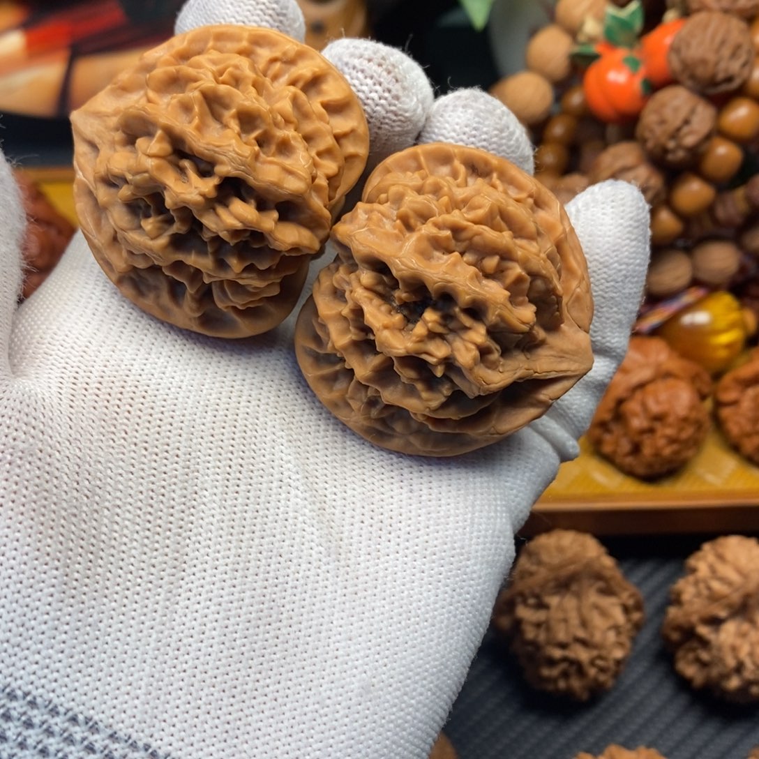 文玩核桃吊坠秦岭山地核桃龙鳞官帽