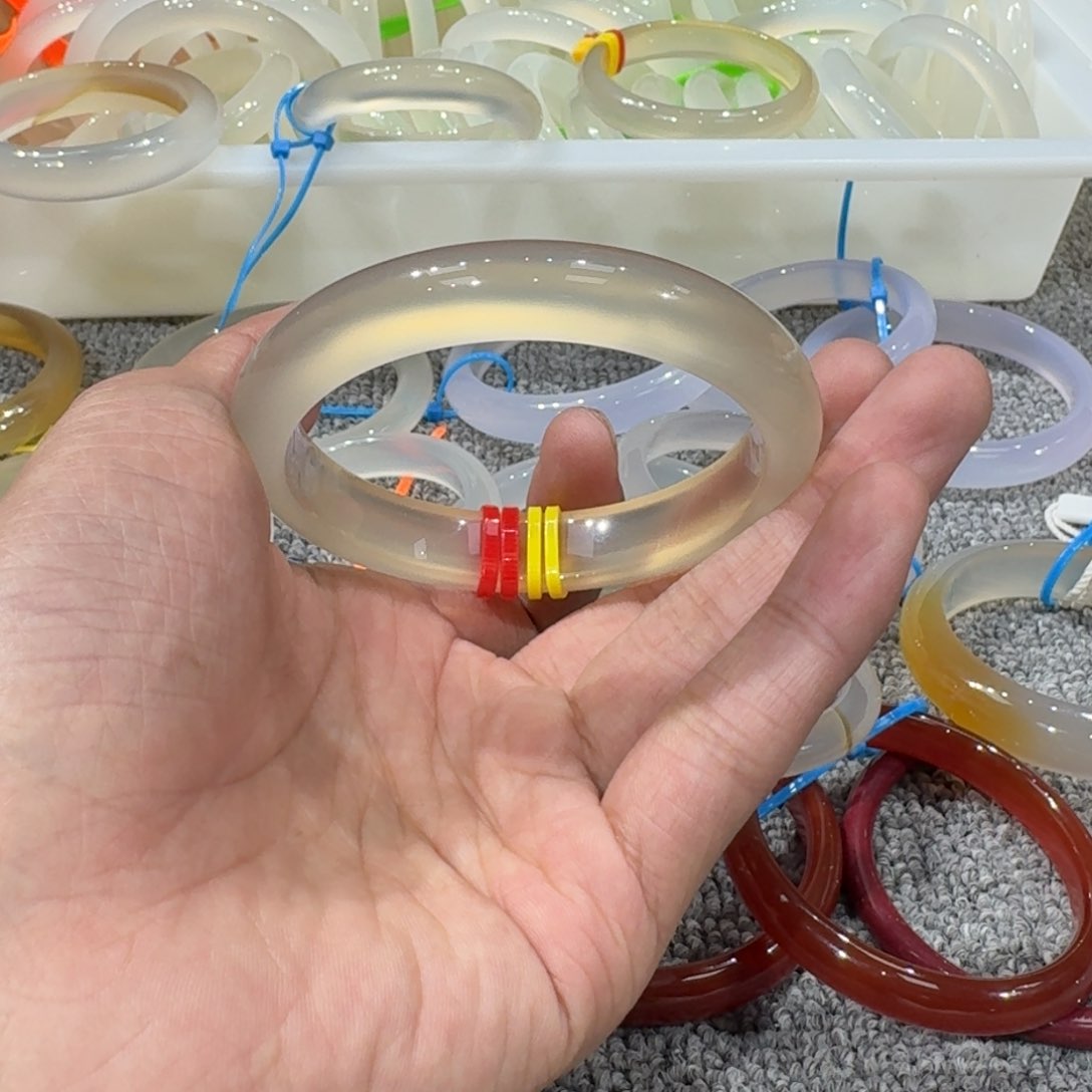 玛瑙/玉髓手镯未镶嵌鸭****烤16