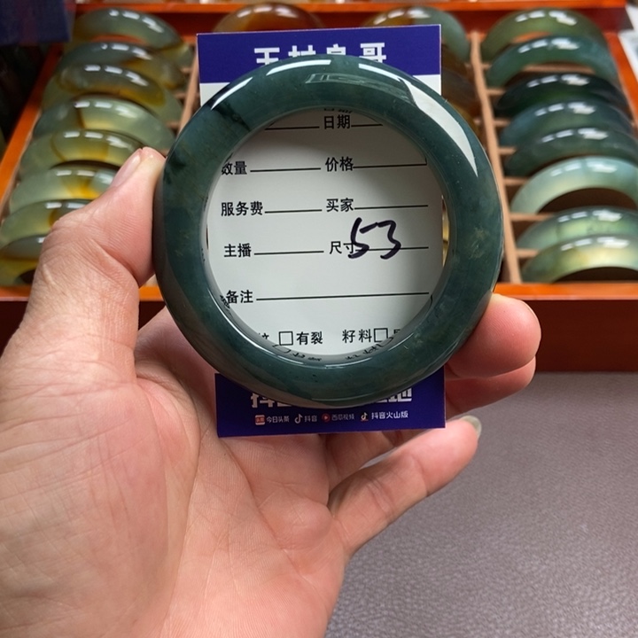 未镶嵌蛇纹石玉手镯手串戒指