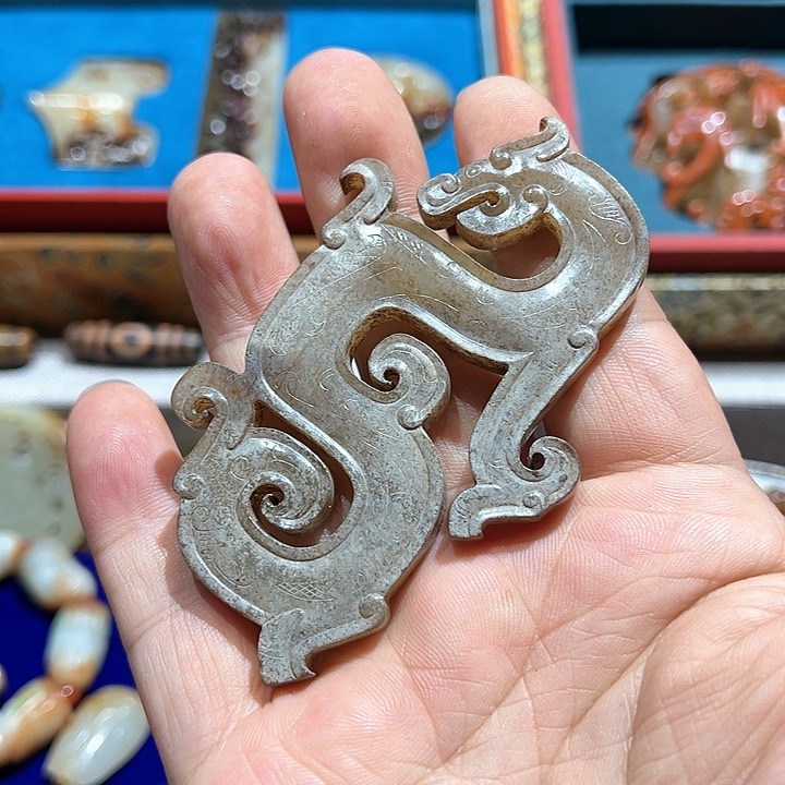 和田玉挂件未镶嵌九*