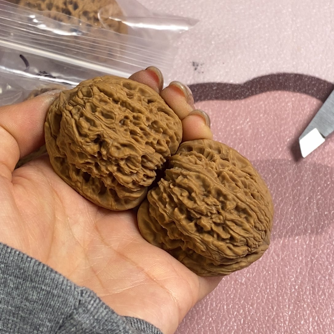 文玩核桃吊坠40南疆石黄60