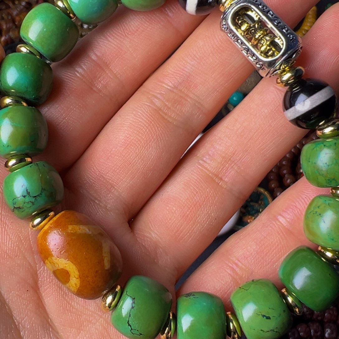 大果紫檀（缅甸花梨）都**人