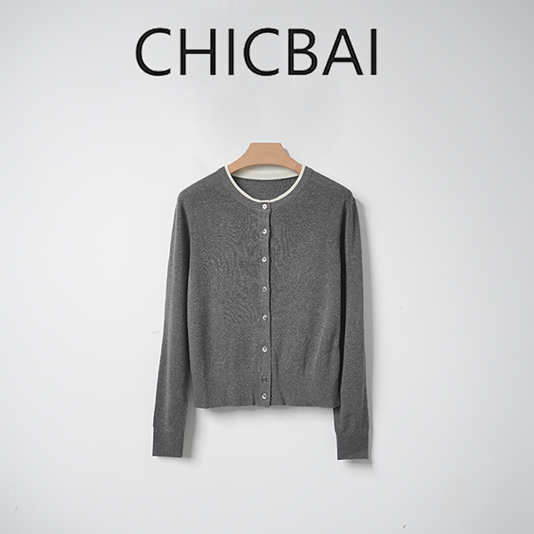 CHICBAI 亚麻圆领撞色开衫A617