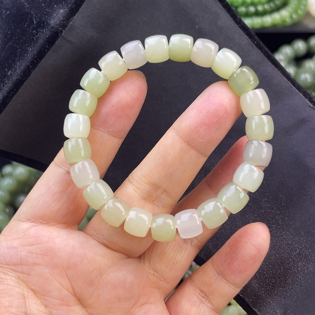 和田玉未镶嵌手链