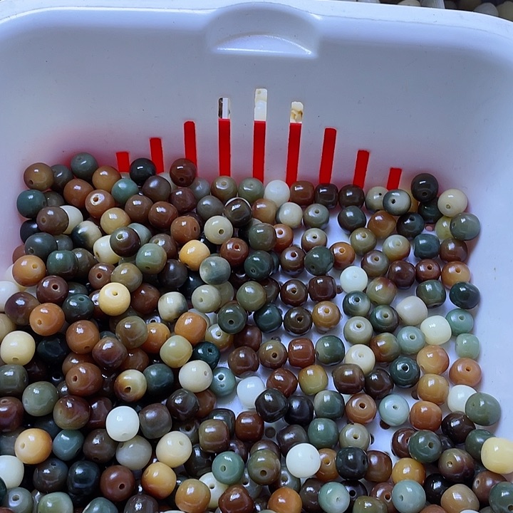 白玉菩提吊坠瑕疵桶10/11二百关注➕牌宠一百