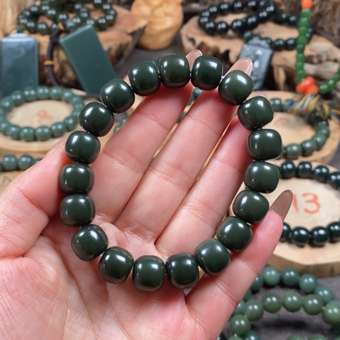 和田玉（青玉）手链未镶嵌