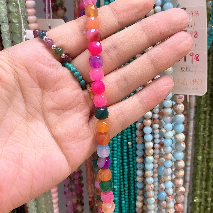 玛瑙/玉髓手串足金镶嵌荷****浅