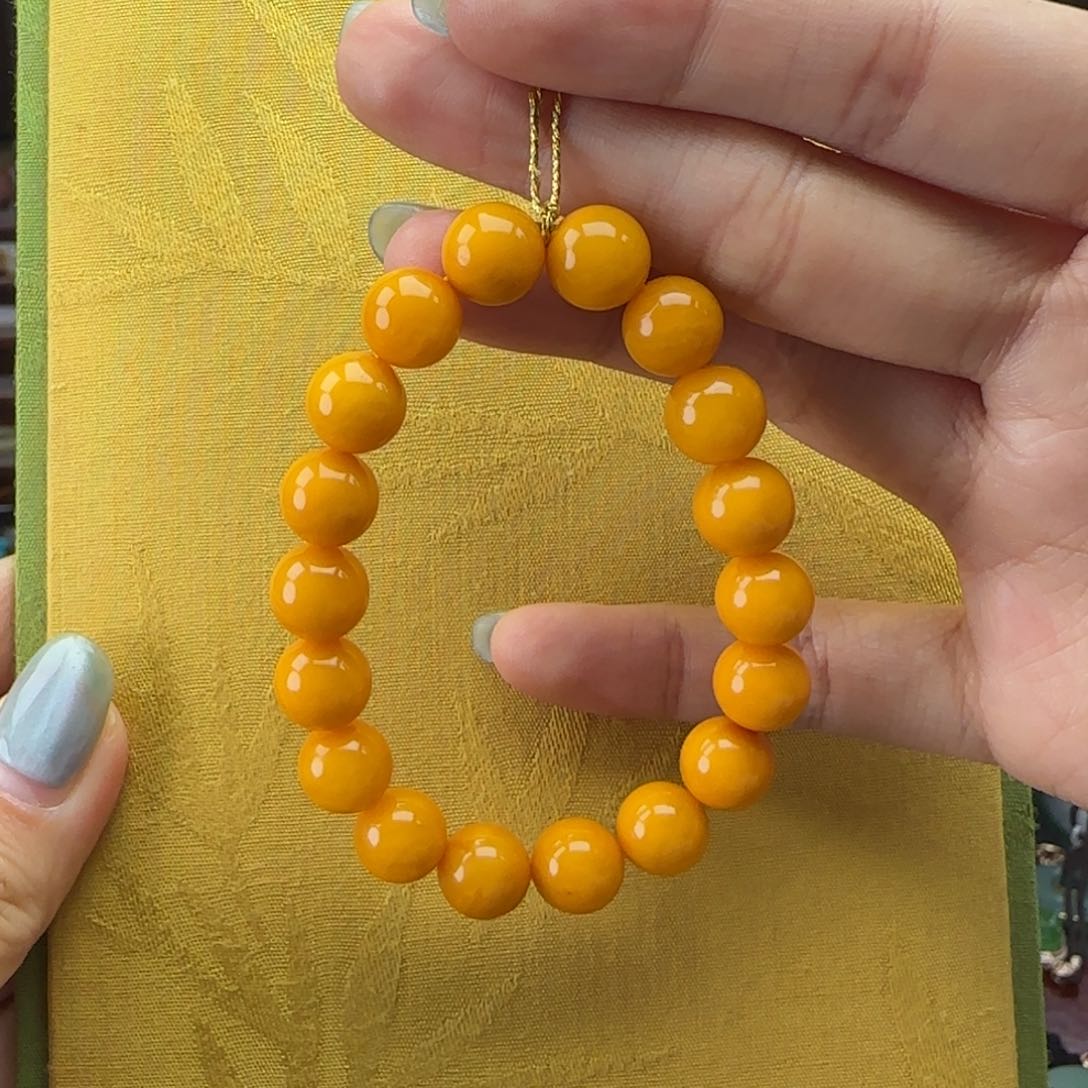 蜜蜡手链未镶嵌卡9.5