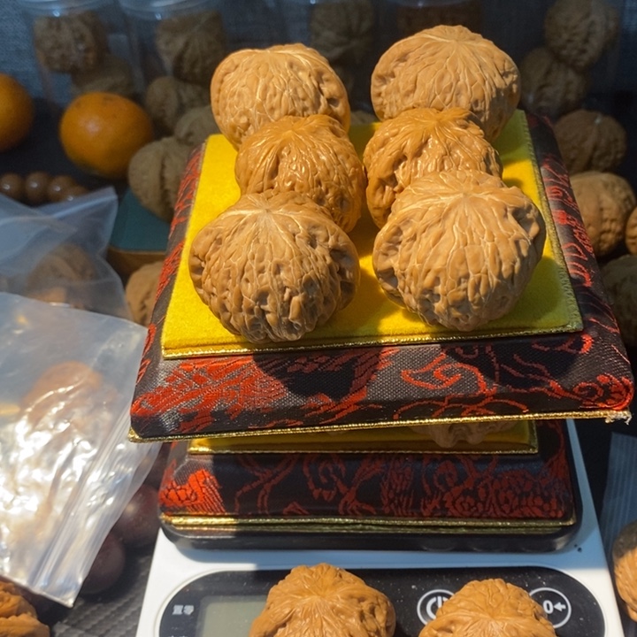 桃核吊坠4000000127