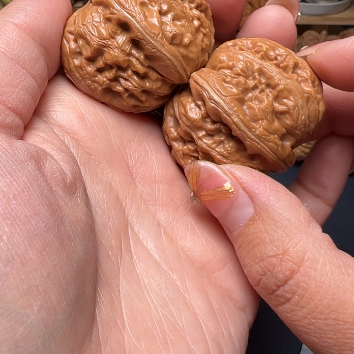 文玩核桃吊坠元宝42