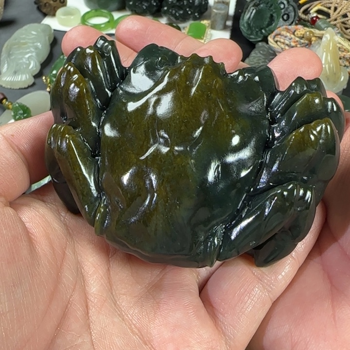和田玉未镶嵌颈饰定制