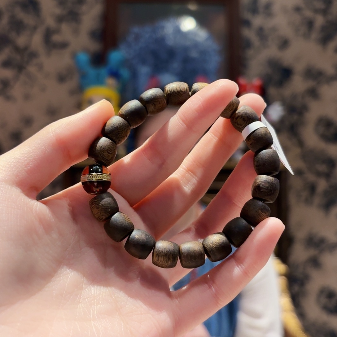 未镶嵌手串沉香手串