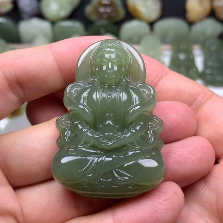 风***灬和田玉未镶嵌颈饰