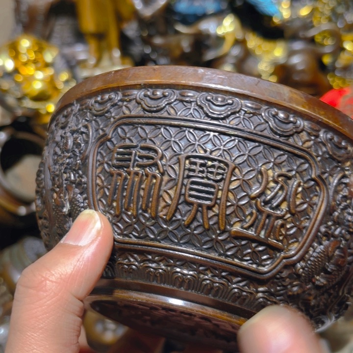 铜的。全清了。一件不留！不磨叽