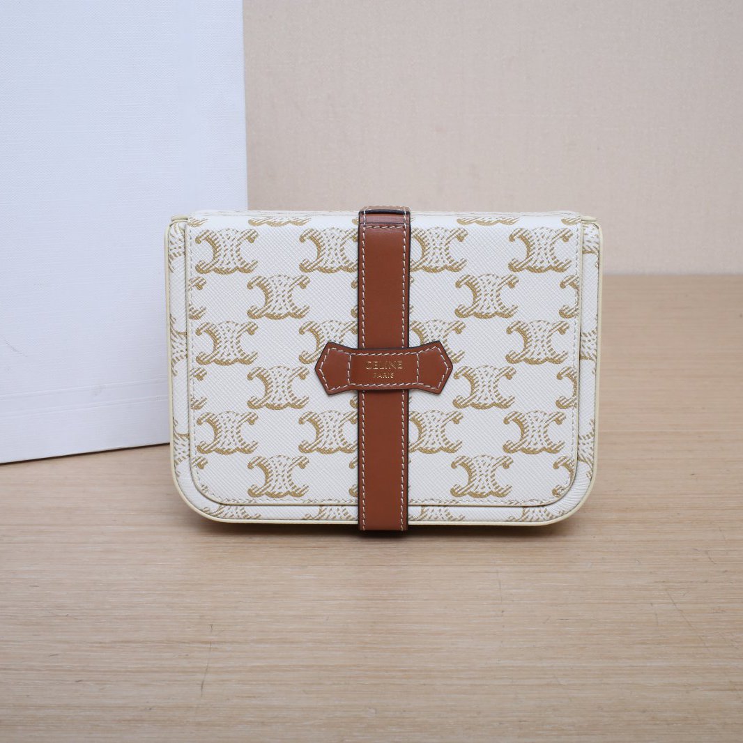 99新 Celine/思琳 小花柳 老花 PVC 首饰盒