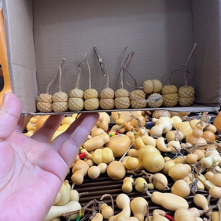 -***周十颗小尺寸全品小菠萝