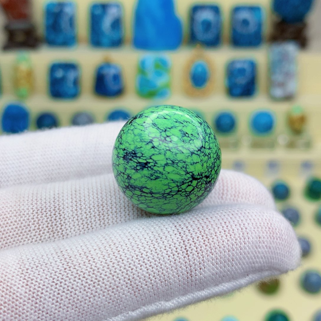 绿松石绿松石未镶嵌