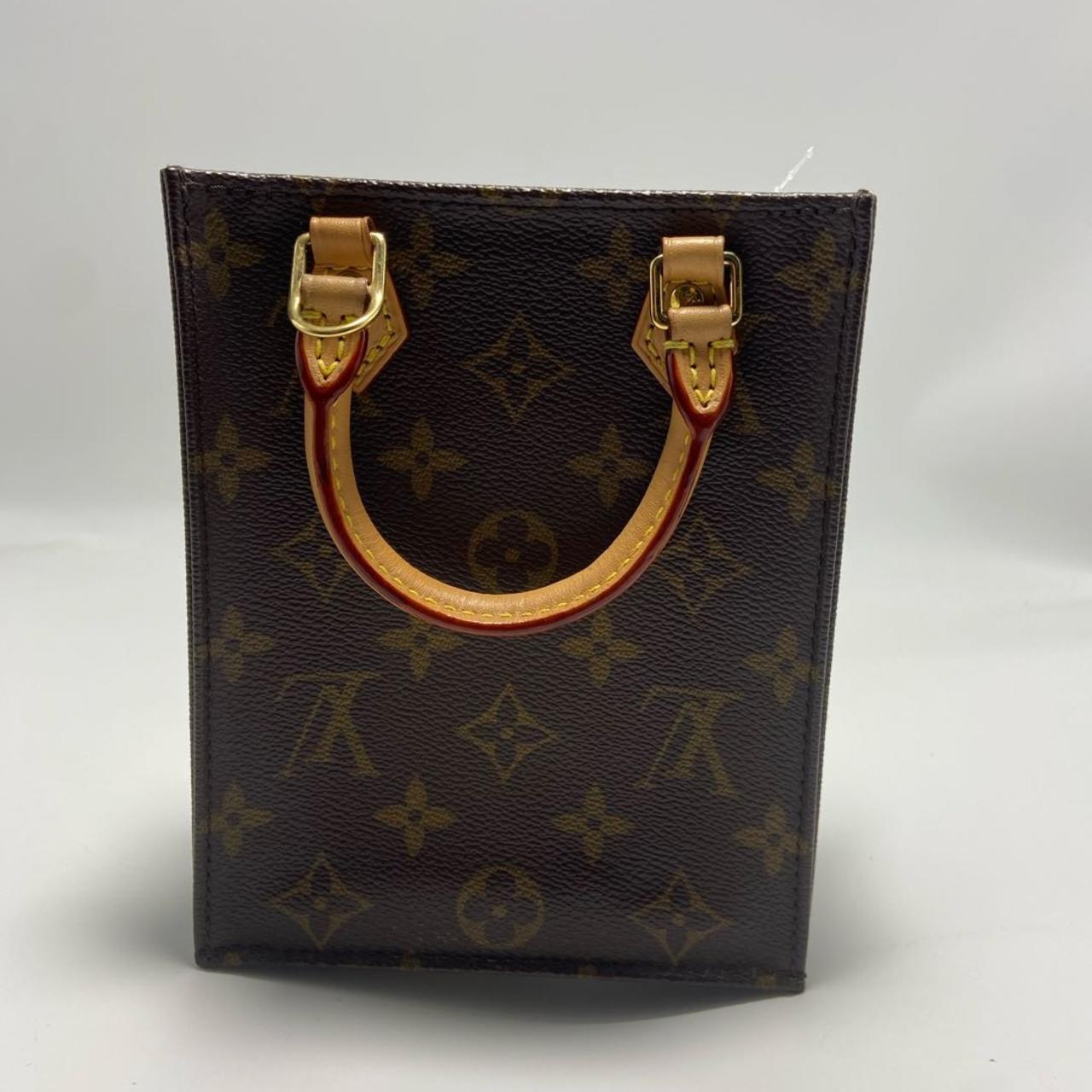 95新 lv斜挎 JM70333